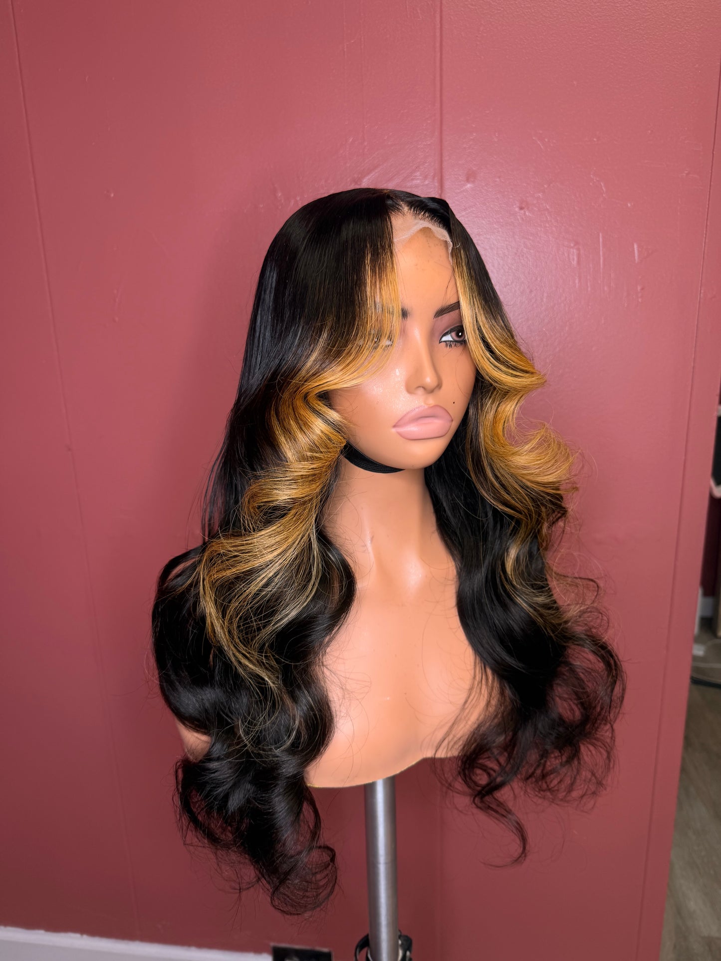 22 inch glueless layered unit