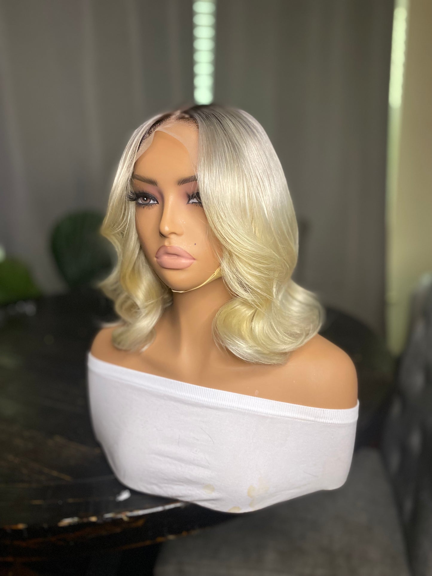 5x5 glueless 12 inch wig