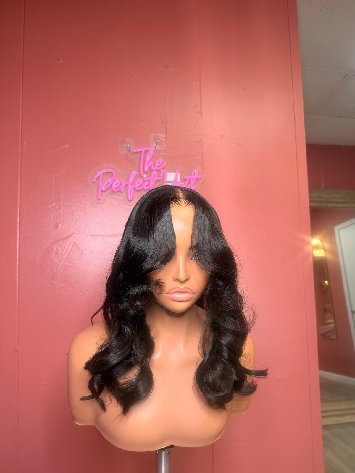5x5 glueless wig 16 inch
