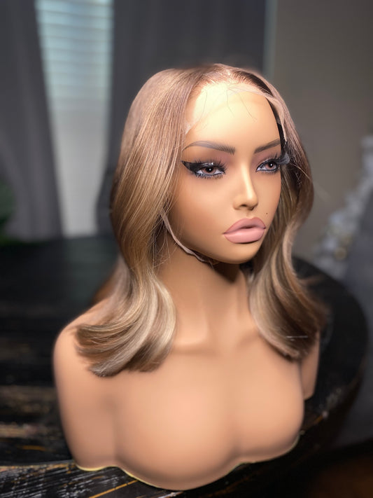 Closure unit blonde