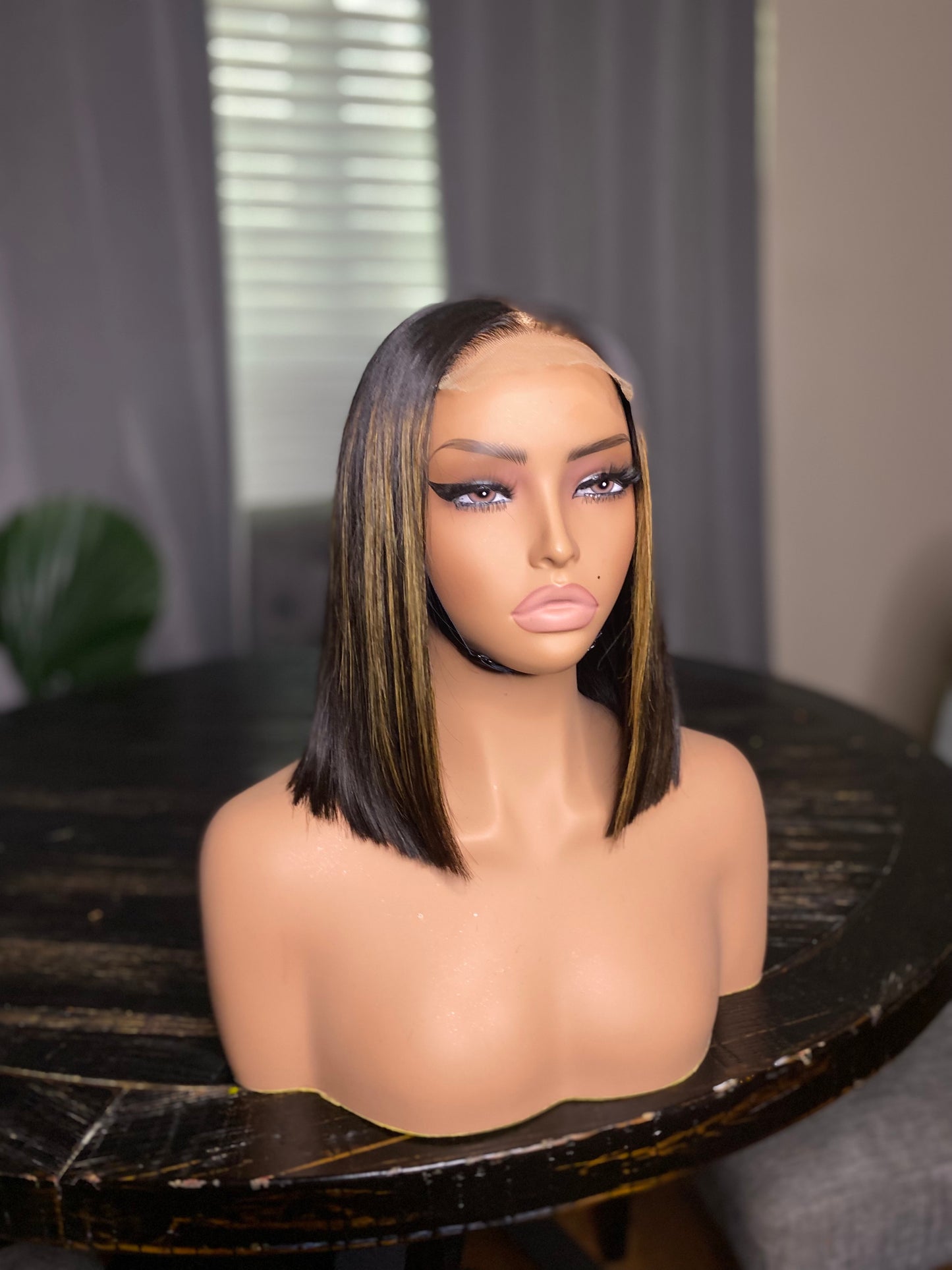 4x4 Glueless closure 12 inch