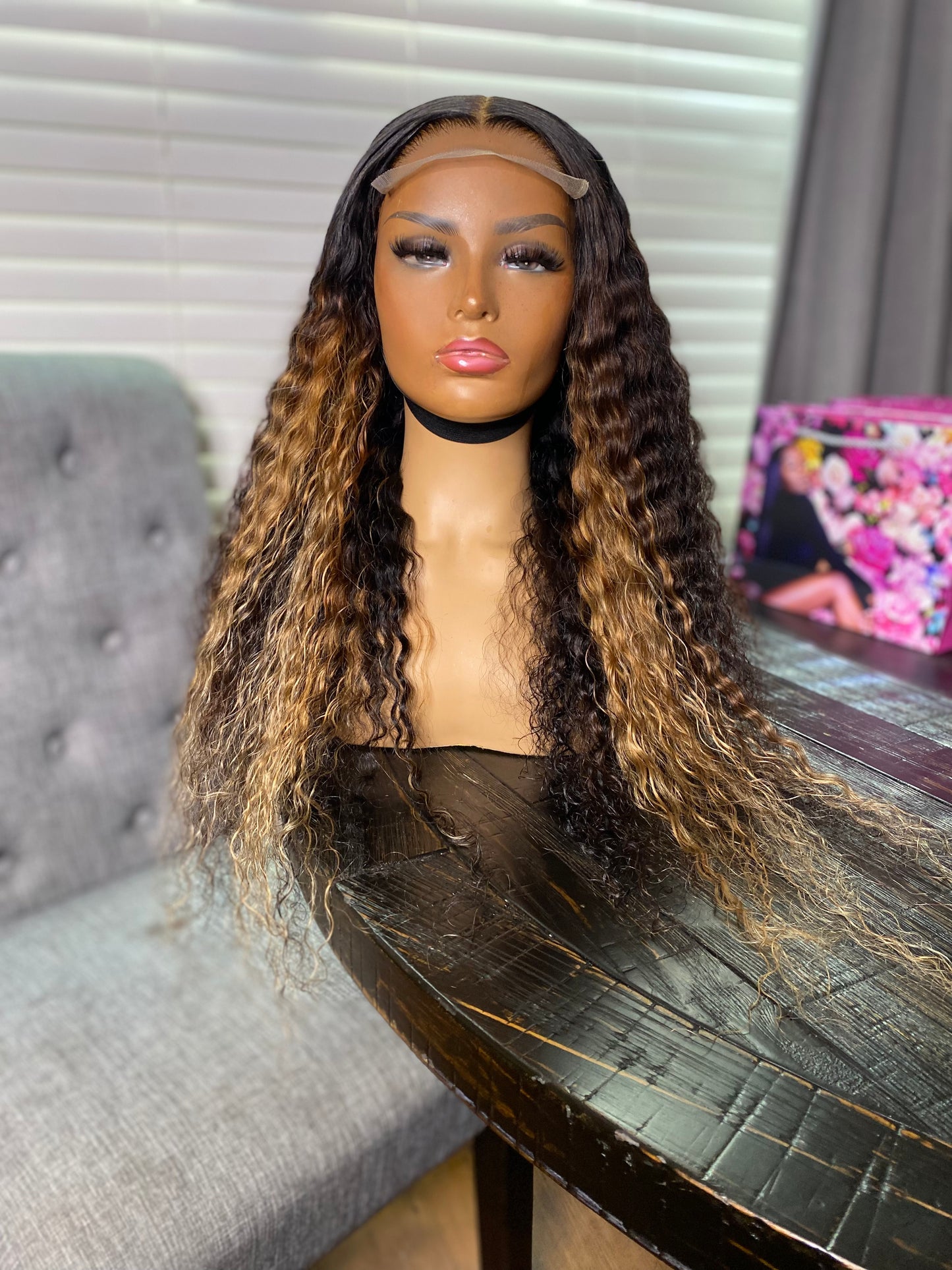 Glueless wig 24 inch 5*5 closure