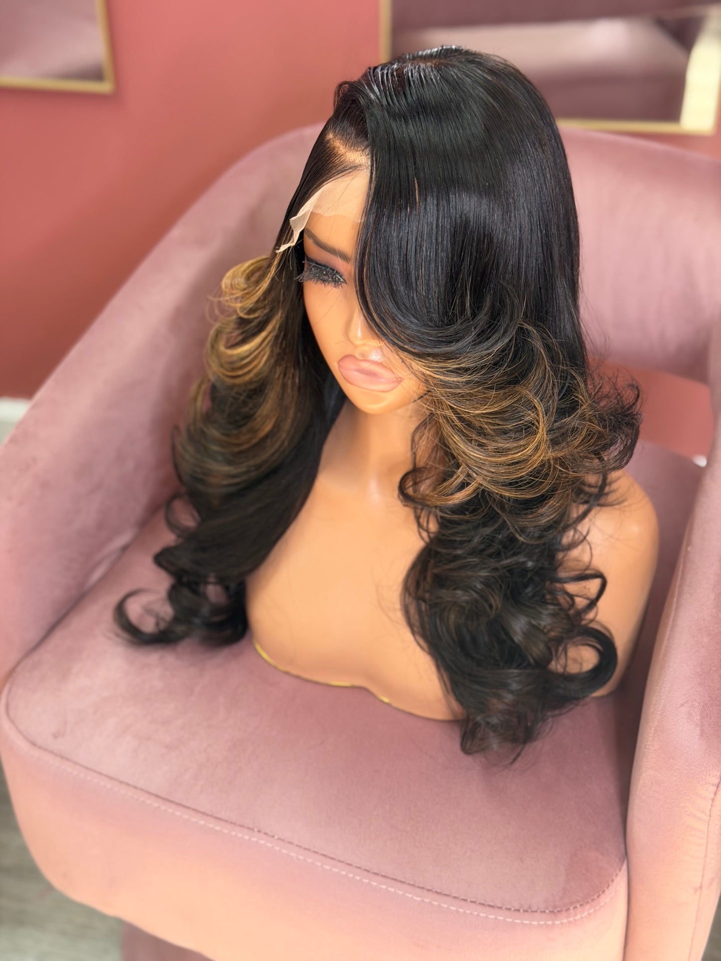 5x5 Glueless ready to wear layered 22 inch